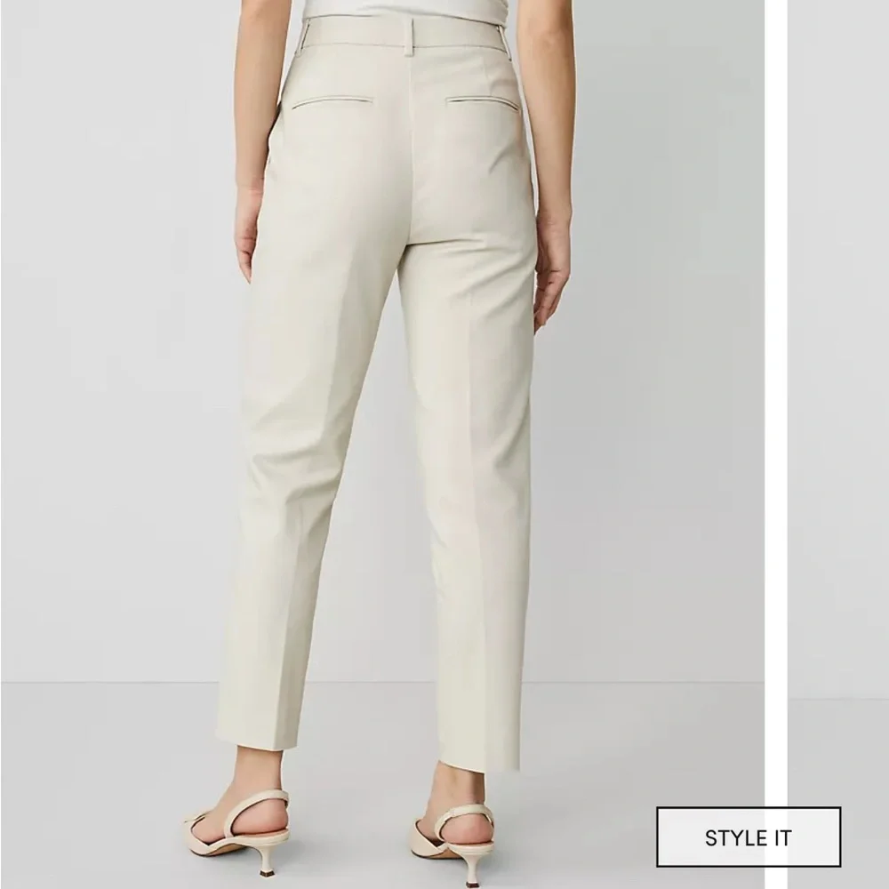 Ann Taylor The Ankle Midrise Cropped Pant size 2 - Picture 2 of 12